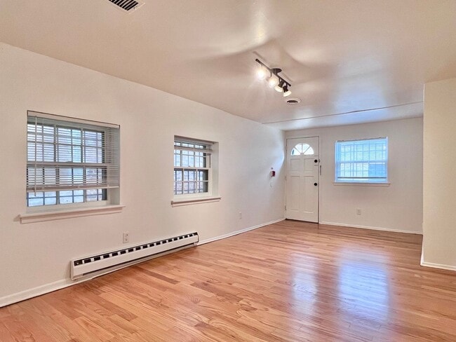 property at 931 Spruce St