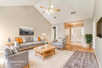 7076 Lakeview Dr in Montgomery, AL - Building Photo - Building Photo