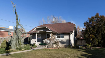 4017 S 1500 E in Salt Lake City, UT - Building Photo