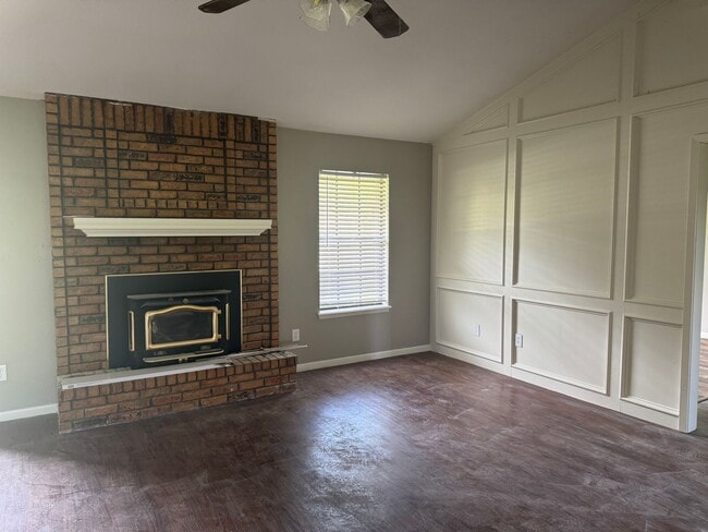 1500 Leach St in Kilgore, TX - Building Photo - Building Photo