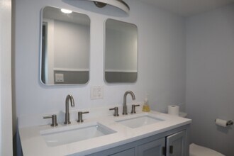 7 Church St, Unit 7 in Woburn, MA - Building Photo - Building Photo