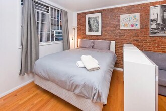 333 E 95th St in New York, NY - Building Photo - Building Photo