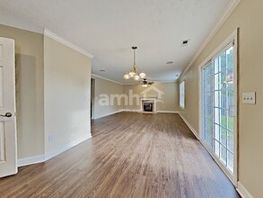 102 Baker Springs Ln in Spring Hill, TN - Building Photo - Building Photo