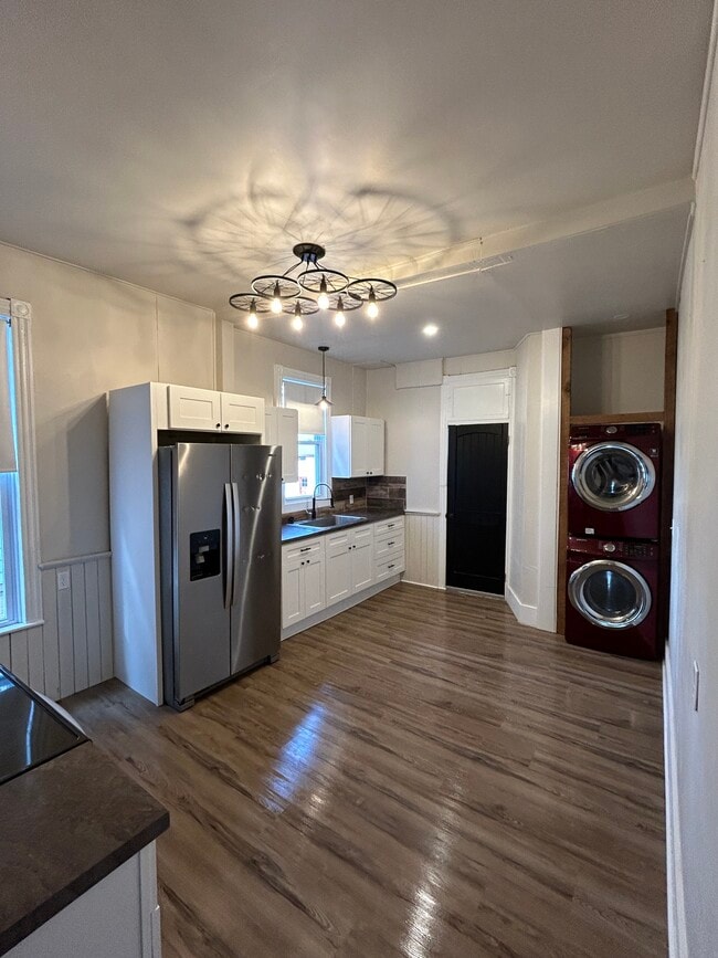 107 W Fulton St, Unit 107