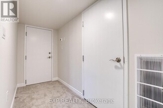 20 Elvira Wy in Thorold, ON - Building Photo - Building Photo