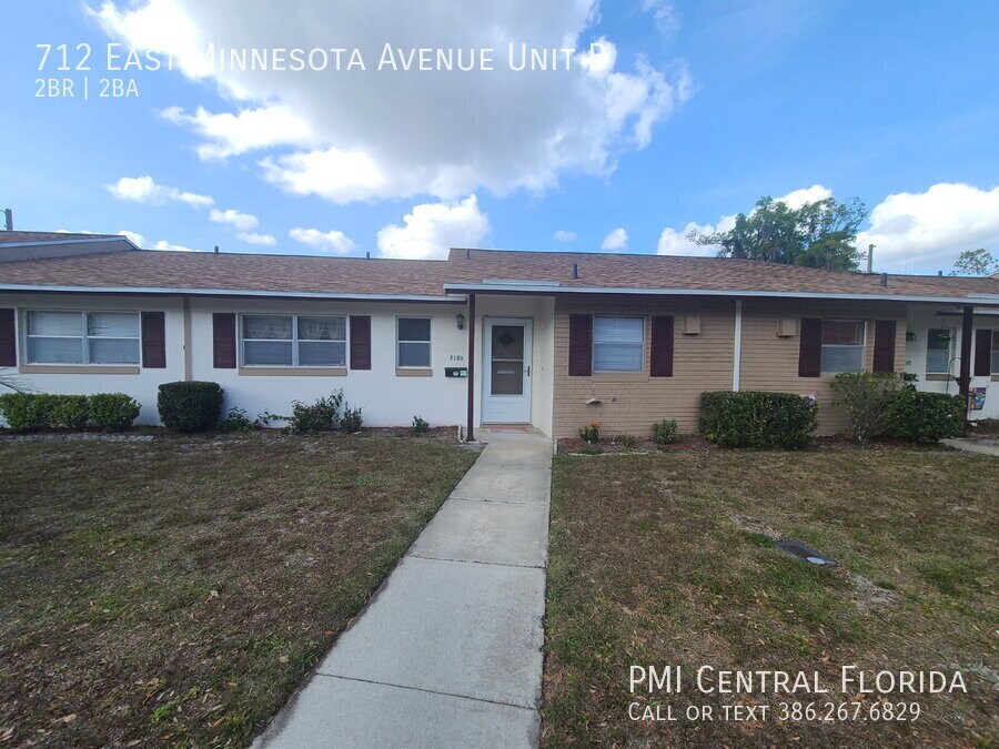712 E Minnesota Ave in DeLand, FL - Building Photo