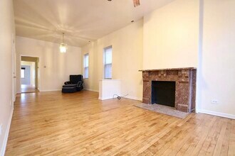 719 S Loomis St, Unit 2 in Chicago, IL - Building Photo - Building Photo