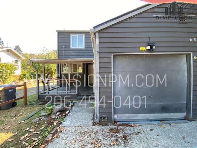 632 N Charleston Ave in Bremerton, WA - Building Photo - Building Photo