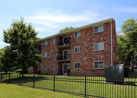 Dunhill South Apartments photo'