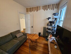 166 Kelton St, Unit 3 in Boston, MA - Building Photo - Building Photo