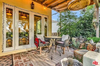 5182 Ellenwood Dr in Los Angeles, CA - Building Photo - Building Photo