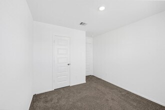 2025 Woodlark Way in Sealy, TX - Building Photo - Building Photo