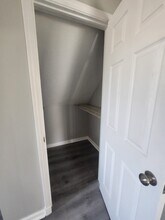 1816 W Jefferson St, Unit 3 in Louisville, KY - Foto de edificio - Building Photo