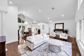 4320 St Charles Way in Boca Raton, FL - Building Photo - Building Photo