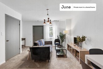 Room in Shared 5 bed/3 bath home in Washington, DC - Building Photo - Building Photo