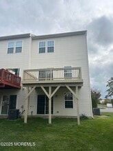 201 Rio Grande Dr in Toms River, NJ - Building Photo - Building Photo