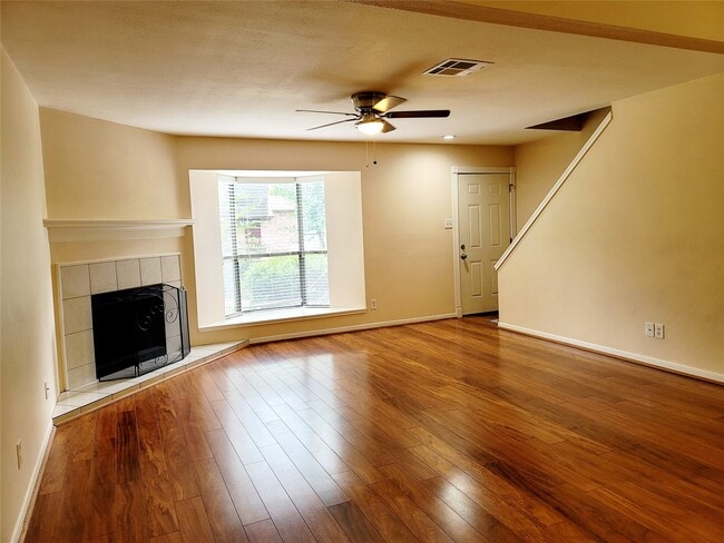 2203 Place Rebecca Ln