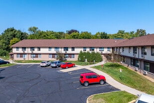 Manchester Heights in Grafton, WI - Building Photo