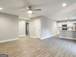 1067 Pitts Rd in Atlanta, GA - Building Photo - Building Photo