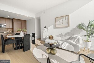 210 S 12th St in Philadelphia, PA - Building Photo