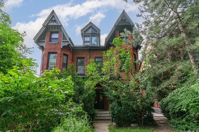 89 Willcocks St in Toronto, ON - Building Photo - Building Photo