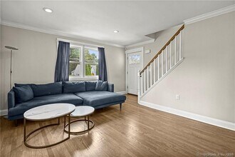 54 Dunn Ave in Stamford, CT - Building Photo - Building Photo