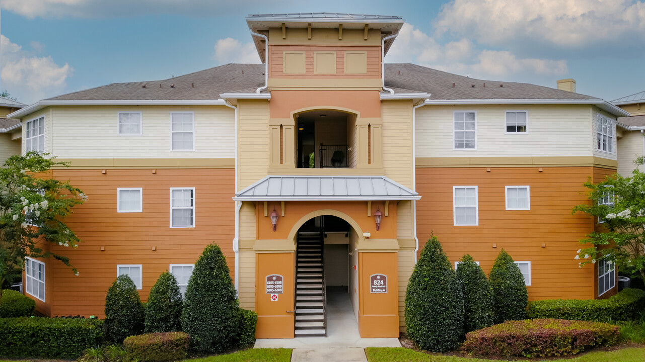 Rolling Acres Apartments in Lady Lake, FL - Building Photo