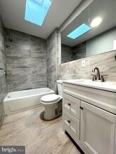 2437 W Toronto St in Philadelphia, PA - Building Photo - Building Photo