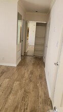 4521 Colbath Ave, Unit 104 in Sherman Oaks, CA - Building Photo - Building Photo