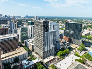 Kinetic in Atlanta, GA - Foto de edificio - Building Photo