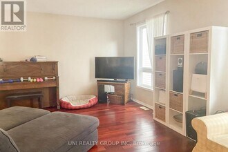 131 Lamplighters Dr in Ottawa, ON - Building Photo - Building Photo