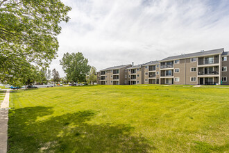 Northridge Estates in Edmonton, AB - Building Photo - Building Photo