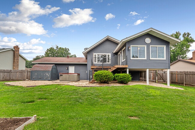 1674 Walnut Ln in Eagan, MN - Building Photo - Building Photo