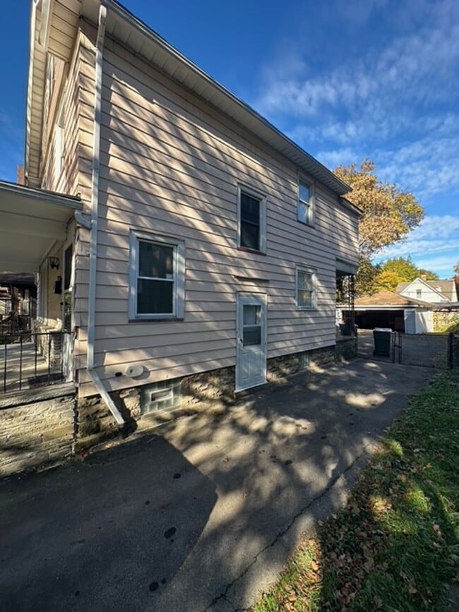 268 Ave. C in Rochester, NY - Building Photo - Building Photo