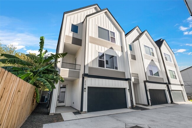 property at 4039 Buck St