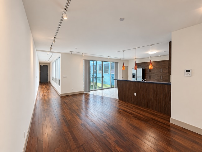 property at 2863 California St