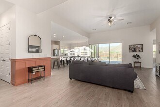 20264 W San Juan Ave in Litchfield Park, AZ - Building Photo - Building Photo