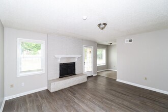 4118 Berrybrook Cove in Memphis, TN - Building Photo - Building Photo