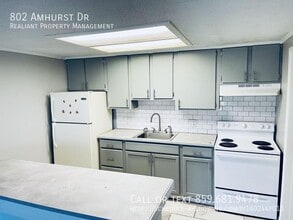 802 Amhurst Dr in Erlanger, KY - Building Photo - Building Photo