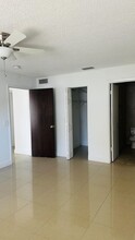5820 Albert Rd in West Palm Beach, FL - Foto de edificio - Building Photo