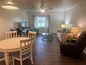357 Joel Blvd in Lehigh Acres, FL - Foto de edificio - Building Photo