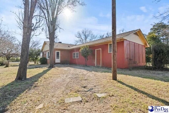 2101 W McCown Dr in Florence, SC - Building Photo - Building Photo