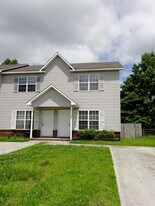 971 W Pueblo Dr in Jacksonville, NC - Building Photo