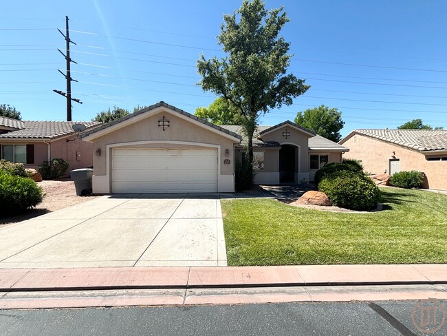 1173 W Snow Canyon Pkwy in Saint George, UT - Building Photo - Building Photo