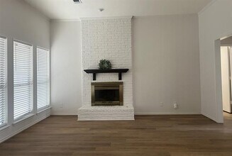 3642 Foxboro Ln in Carrollton, TX - Building Photo - Building Photo