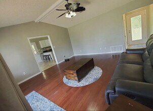 1181 Piper Ln in Baker, FL - Building Photo - Building Photo