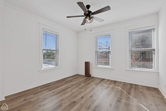 107 1/2 Dean St in Woodstock, IL - Building Photo - Building Photo