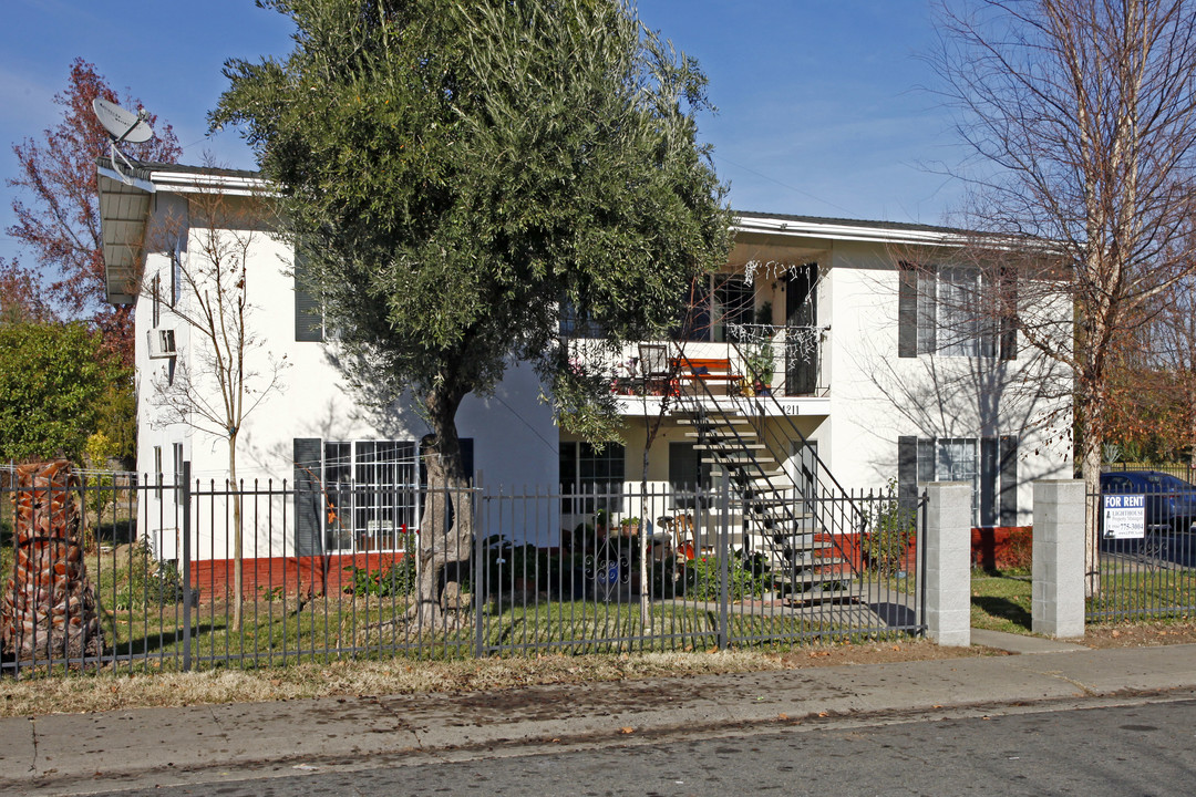 4211 Tresler Ave in North Highlands, CA - Building Photo