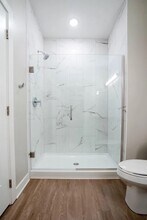 400 SW 7th St, Unit 103 in Des Moines, IA - Building Photo - Building Photo