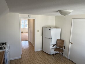 126 Continental Ave in Cohoes, NY - Building Photo - Building Photo